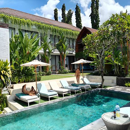 Готель The Palms Canggu Екстер'єр фото